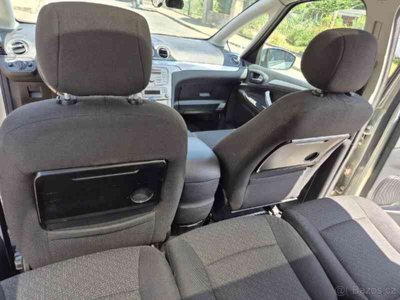 Ford S-MAX 2,0   TDCi 85 kW, 7 míst, tažné, STK - foto 16