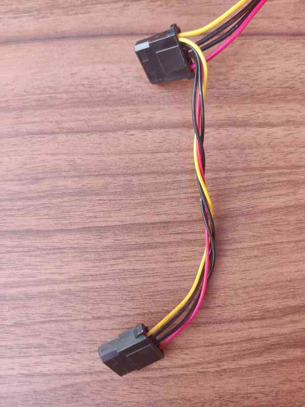 Počítačový zdroj - LC-Power LC6550 V2.2 s výkonem 550 W  - foto 10