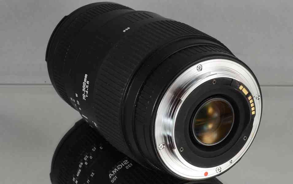 pro Canon - Sigma DG 70-300mm 1:4-5.6 MACRO - foto 3
