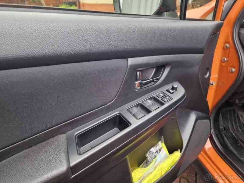 Subaru XV 2,0   r.v. 2013 - foto 10