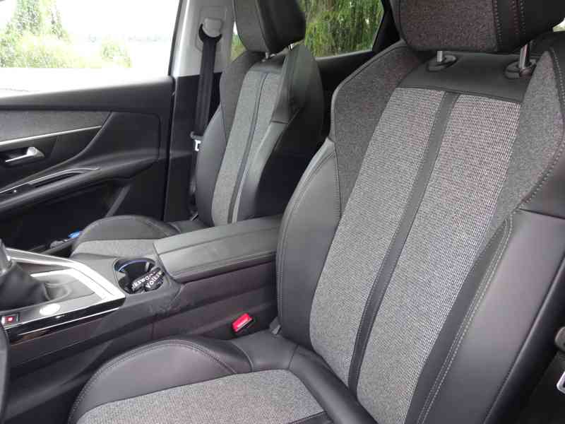 Peugeot 3008 1.2 PureTech 96 kW - foto 8