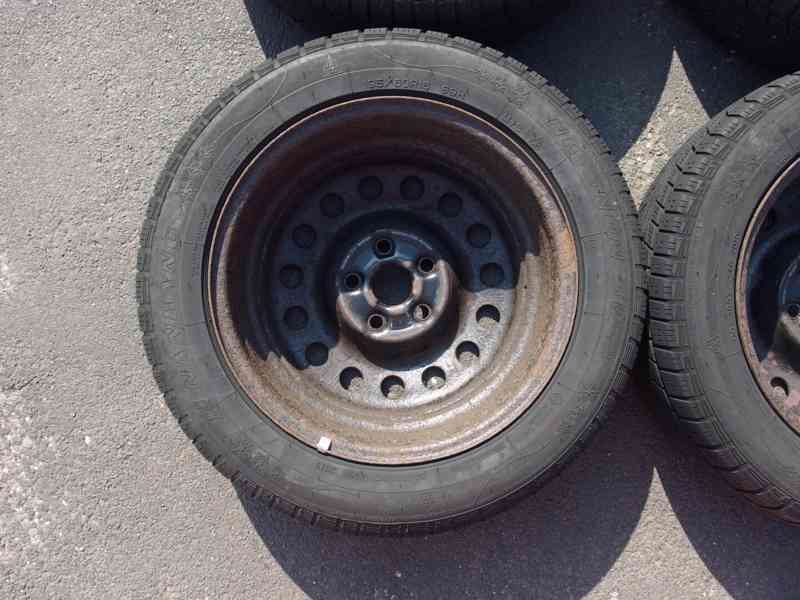 Sada zimních kol VW Sharan 195/60 R16 - foto 17