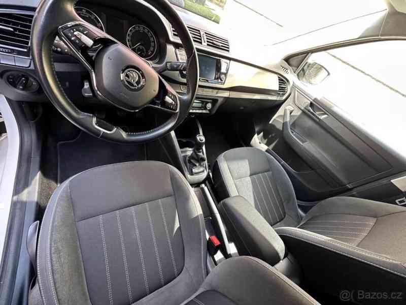 Škoda Fabia 1,0   TSI 81kw - foto 7