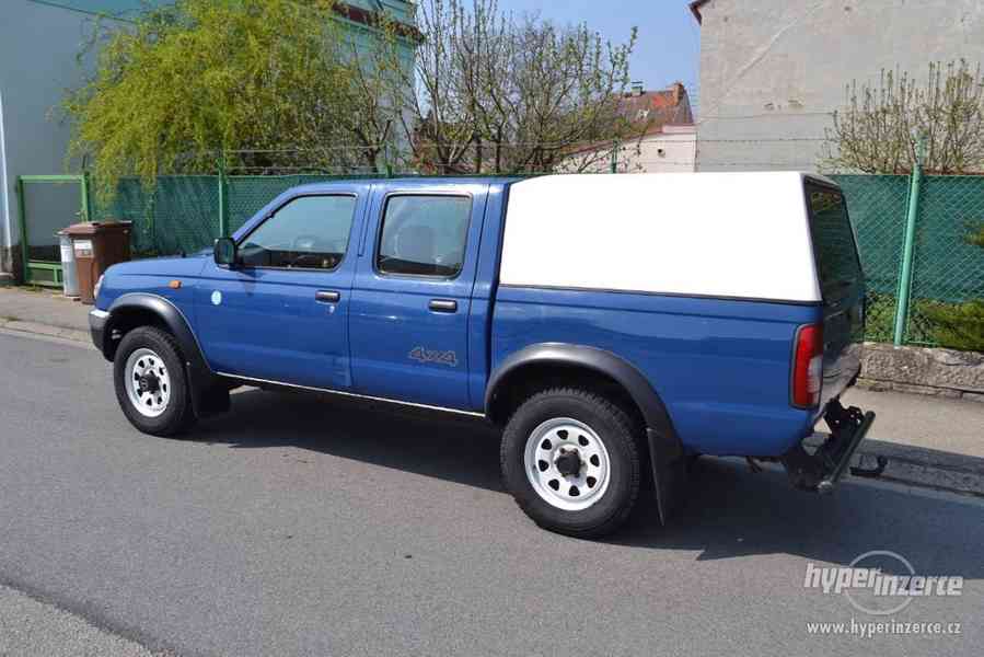 Nissan D22 Double-Cab 4x4 2.5TDi 76kw, TZ 3000kg - foto 18