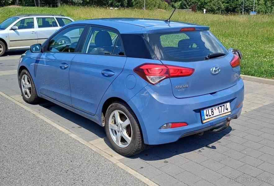 Hyundai i20 1,2   i20 55 kW - foto 13