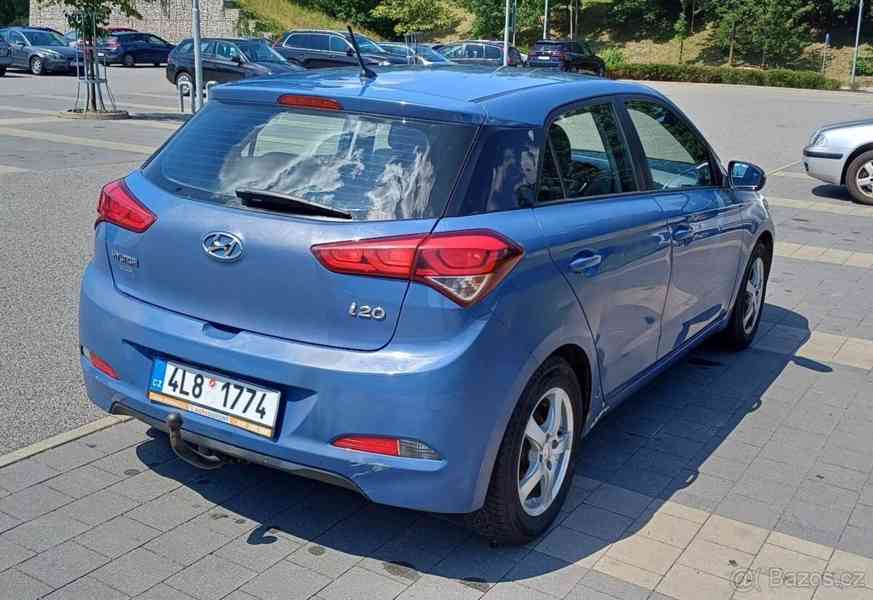 Hyundai i20 1,2   i20 55 kW - foto 14