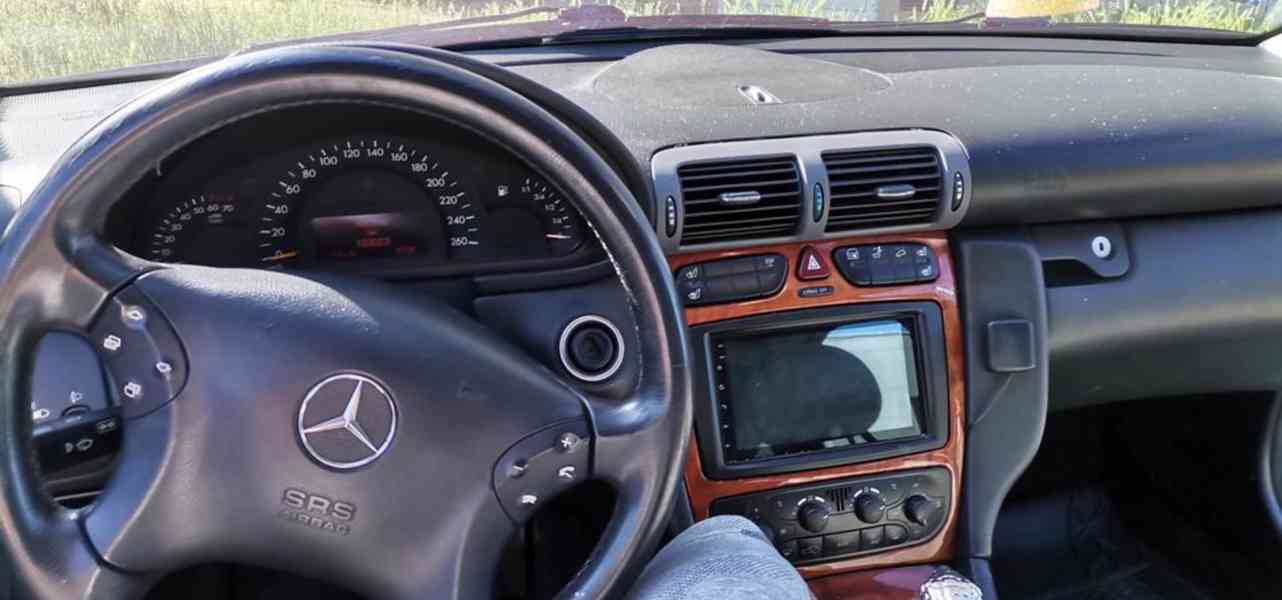 Mercedes-Benz c180 Kompressor  - foto 3