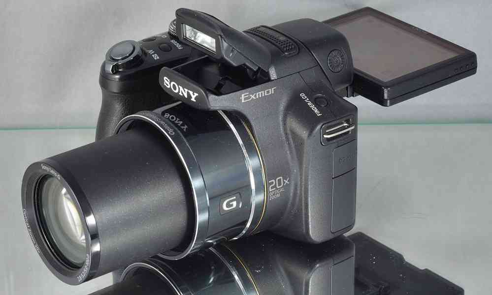 SONY Cyber-Shot DSC-HX1 9,1 MPix*20x o.zoom*HDV - foto 5