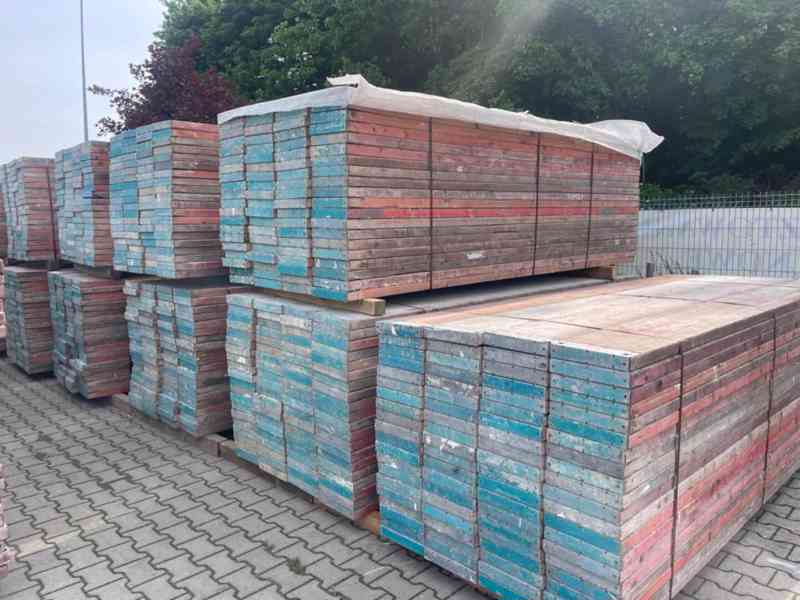 Použité Lešení Rux 450m2 - foto 2