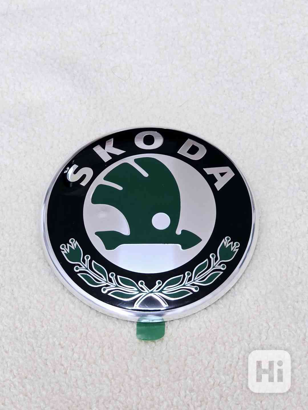 NOVÝ ORIGINÁL Znak Škoda 1U0853621C - foto 1