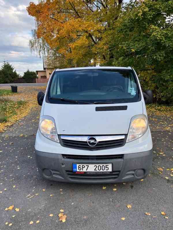 Opel Vivaro 2,0   2013 - foto 13