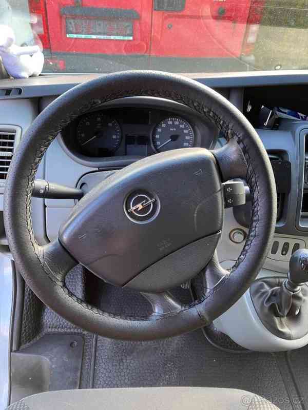 Opel Vivaro 2,0   2013 - foto 11