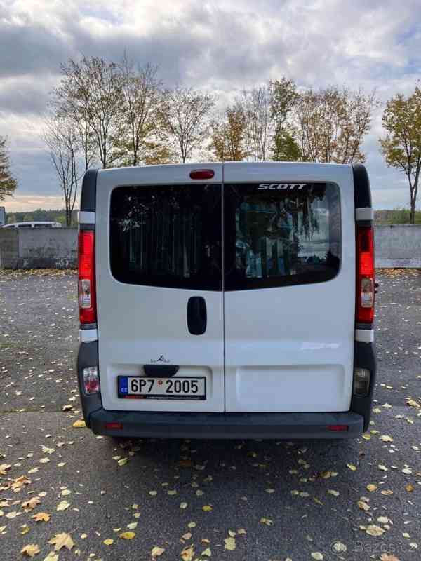 Opel Vivaro 2,0   2013 - foto 4