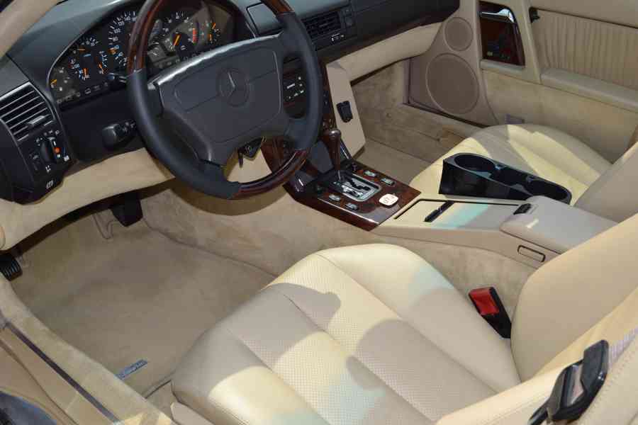 Mercedes-Benz SL500 R129-5.0,V8,235kW-r.1993-velmi zachovalý - foto 11
