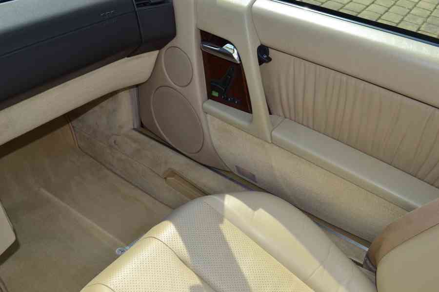 Mercedes-Benz SL500 R129-5.0,V8,235kW-r.1993-velmi zachovalý - foto 12