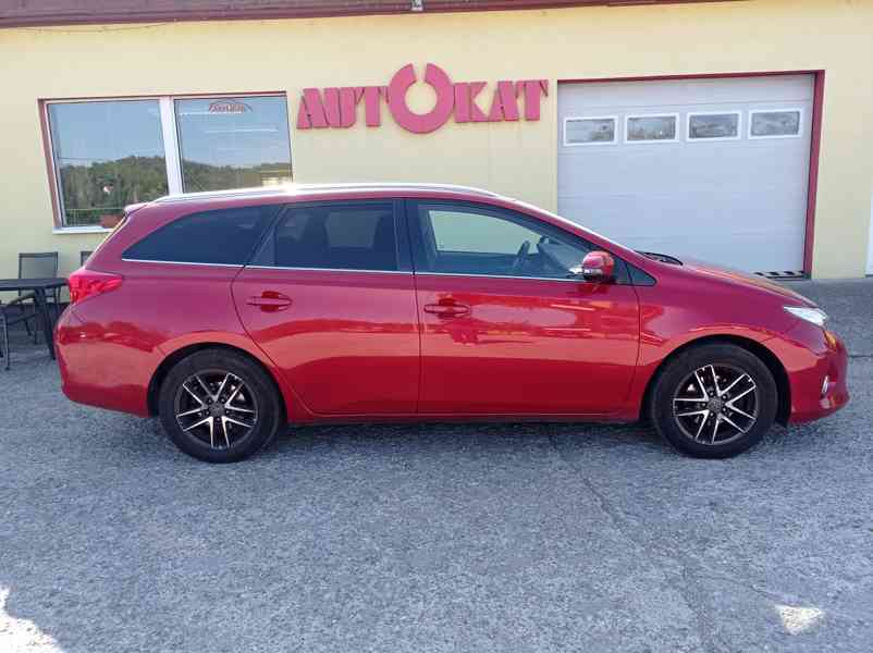 Toyota Auris 1.6i CZ/1Maj/2x sadaPneu - foto 2