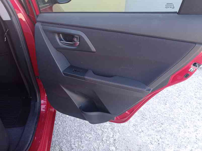 Toyota Auris 1.6i CZ/1Maj/2x sadaPneu - foto 17