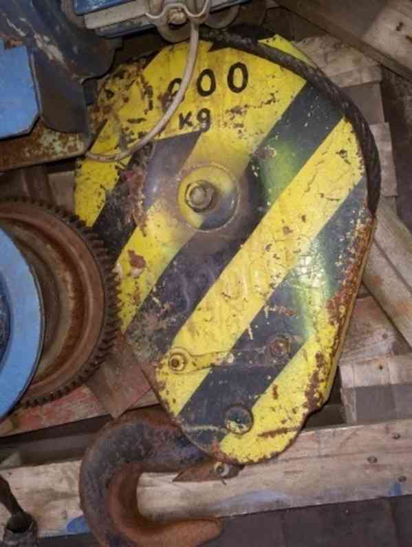 Kladkostroj jeřábový 3200kg (8254.)   - foto 3