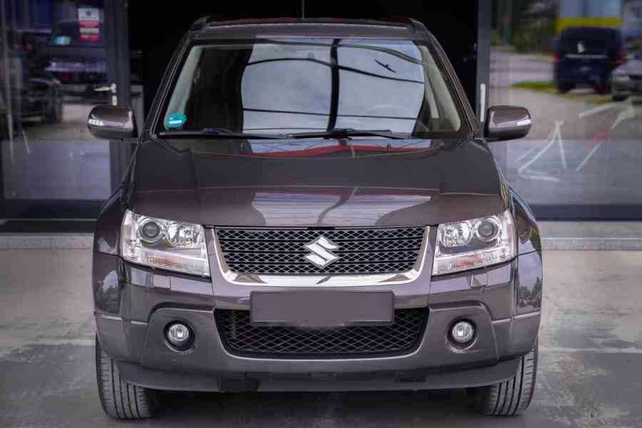 Suzuki Grand Vitara 2.4 i Comfort benzín 124kw - foto 3