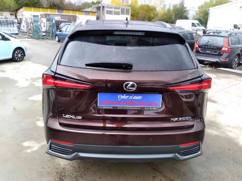 LEXUS NX 300h AWD LUXURY 1.MAJITEL,DPH,ČR - foto 7