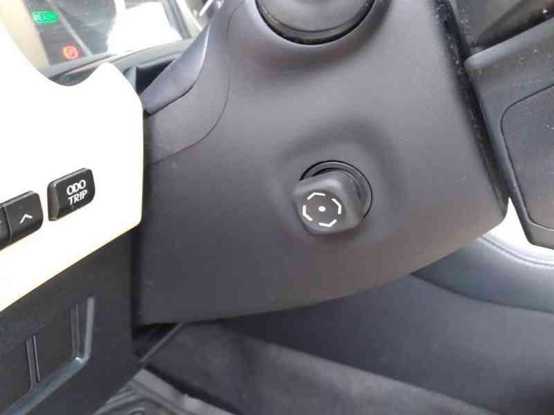 LEXUS NX 300h AWD LUXURY 1.MAJITEL,DPH,ČR - foto 35