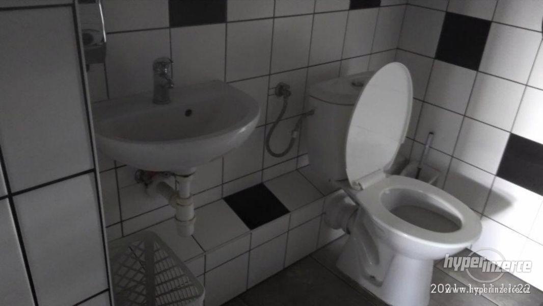 Pronájem obchodních prostor 71 m2, Brno centrum. - foto 6