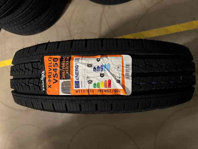 Zimní pneumatiky TRACMAX X-PRIVILO VS-450 205/75 R16C - foto 1
