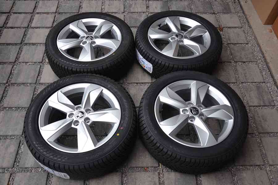 Š.Fabia IV/VW Polo. S.Ibiza -NOVÁ zimní ALU sada 195/55R16 - foto 15