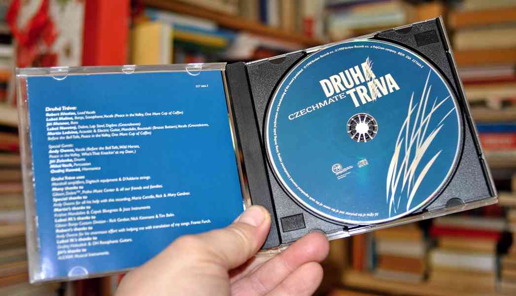 8x CD ... ROBERT KŘESŤAN A DRUHÁ TRÁVA - prodej sbírky!!! - foto 4