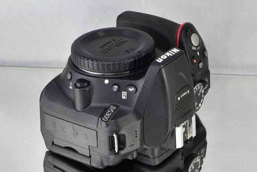 Nikon D5300 24 MPix, Full HDV, WIFI, GPS 33800 Exp - foto 4