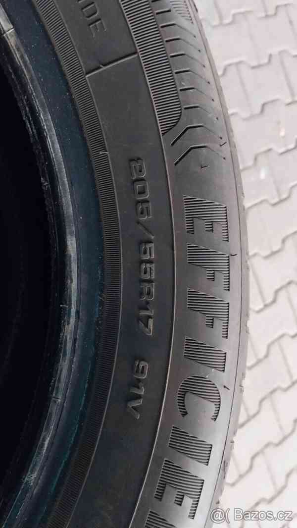 Prodám 4 x letní pneu Goodyear 205/55/17 - foto 5