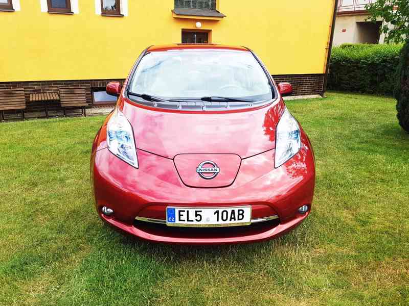 Nissan LEAF - foto 8