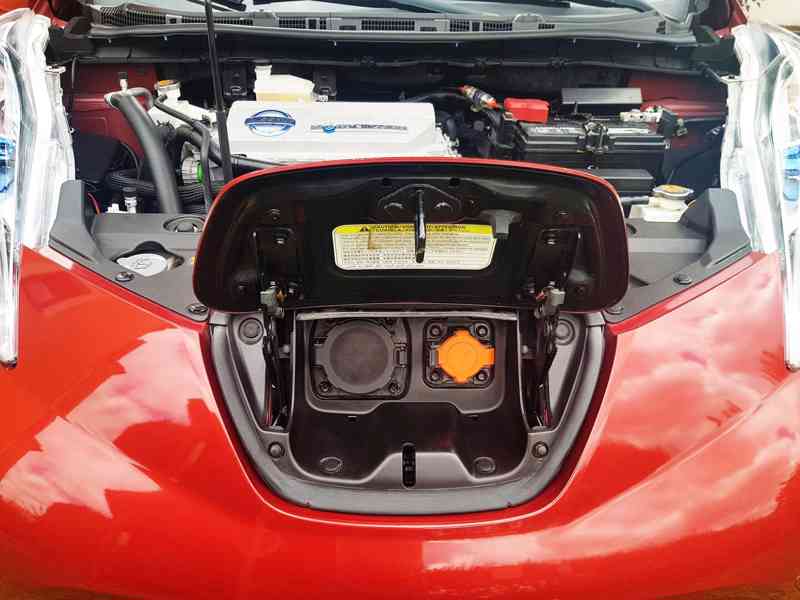 Nissan LEAF - foto 20