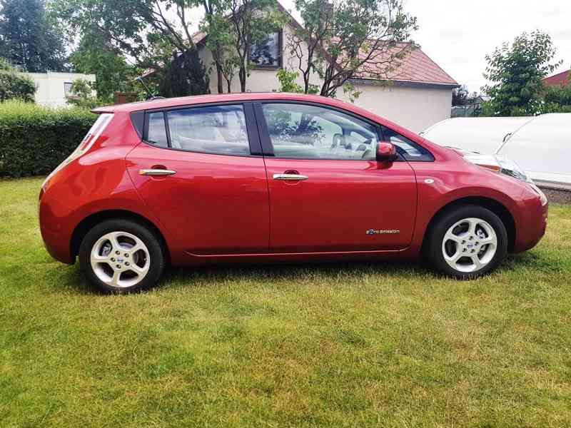 Nissan LEAF - foto 6