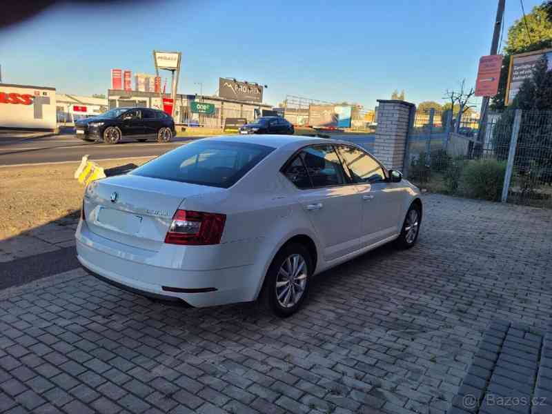 Škoda Octavia 1,6   III tdi 85kw 116ps - foto 2