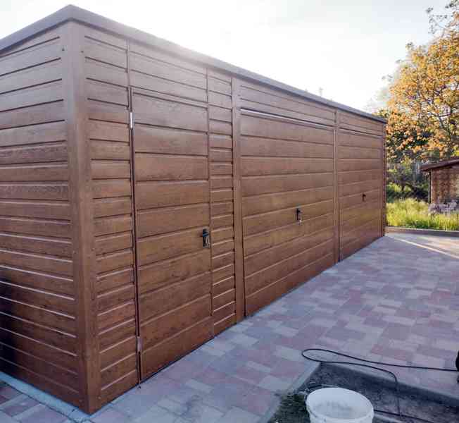 Plechová garáž 8m x 6m  spád dozadu - 2x Výklopná vrata TS31 - foto 2