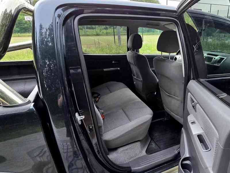 Toyota Hilux 3,0D4D Life Aut. 126kw - foto 11