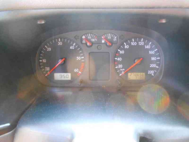 Volkswagen Transporter - foto 11