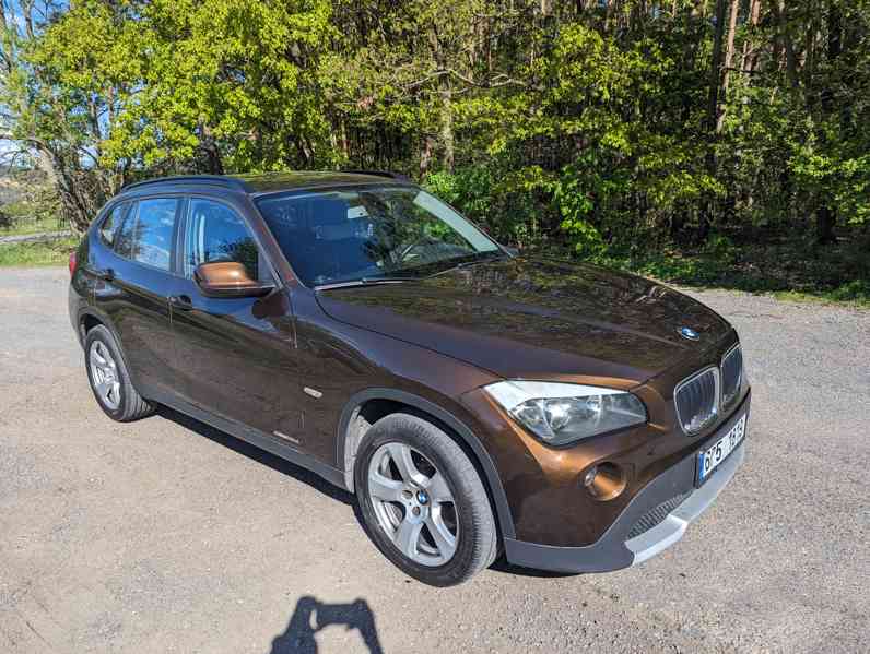 BMW X1 sdrive 18d automat, 06/2011, 215tkm  - foto 3