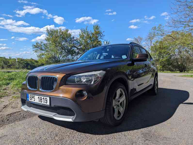 BMW X1 sdrive 18d automat, 06/2011, 215tkm  - foto 2