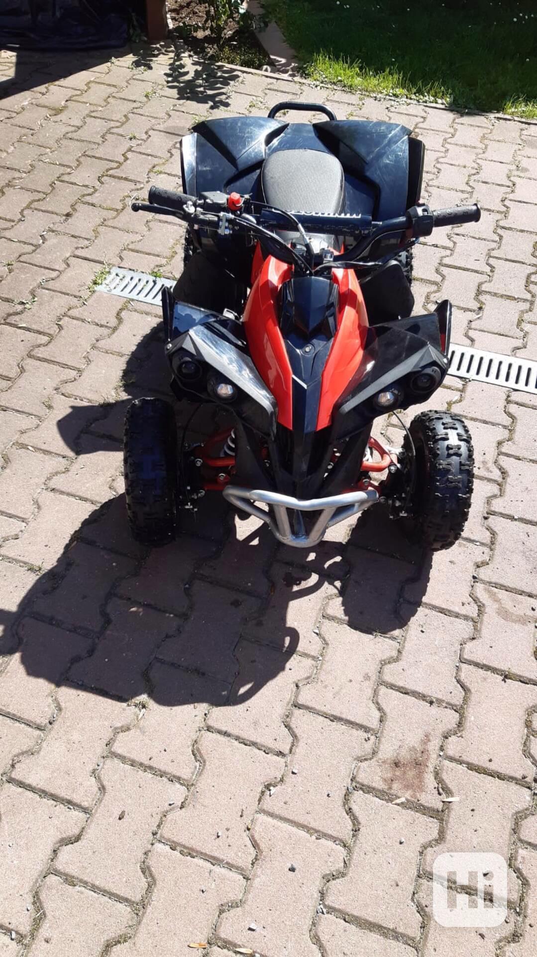 Dětska čtyřkolka 49cc 2T - foto 1