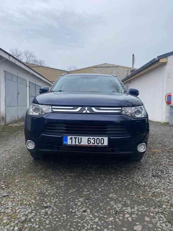 Mitsubishi Outlander 2,2   Di-D, 4x4,2014, 7 míst SUV - foto 1