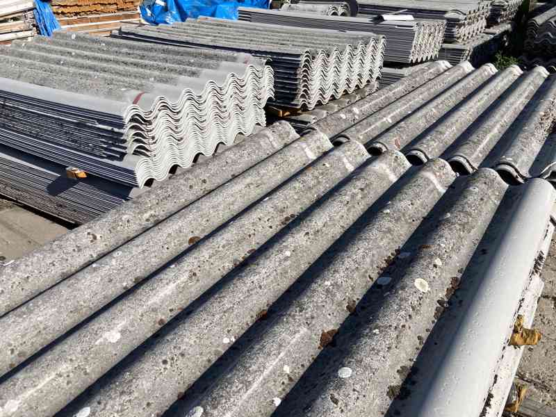 Střešní krytina - plast/beton  - foto 3