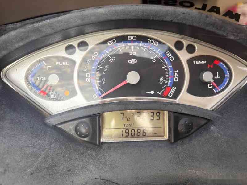 Yamaha x Max 250 2006 - foto 13