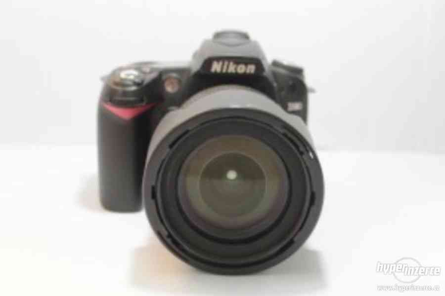 Digitální fotoaparát Nikon D90 - foto 2