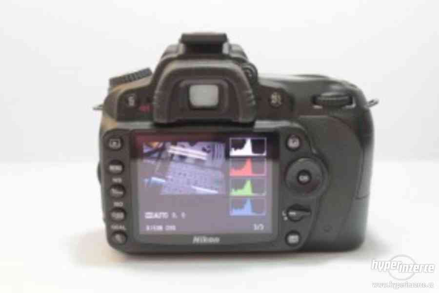 Digitální fotoaparát Nikon D90 - foto 3