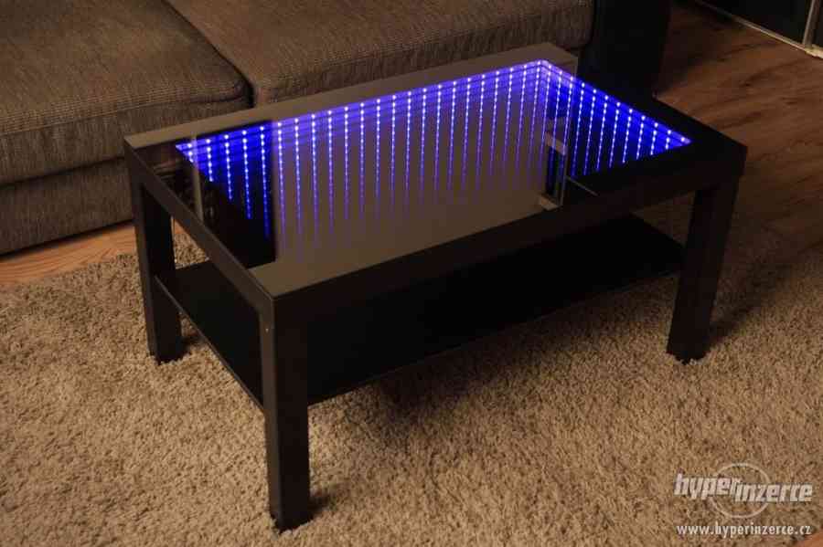 Konferenční stůl s LED podsvícením RGB 90x55x45 cm - foto 1