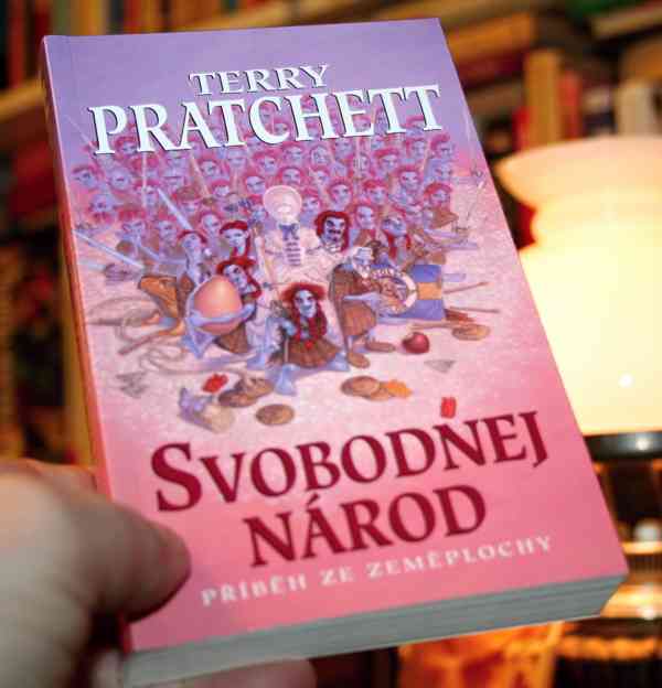 6x Terry Pratchett - ZEMĚPLOCHA - prodej sbírky!!! - foto 7