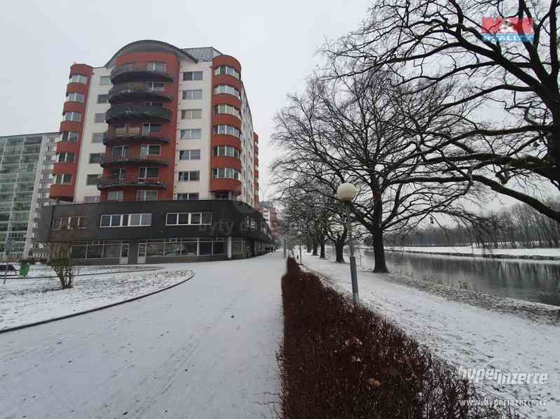 Pronájem obchodních prostor, Pardubice - centrum - foto 1