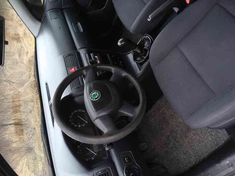 Škoda octavia - foto 6